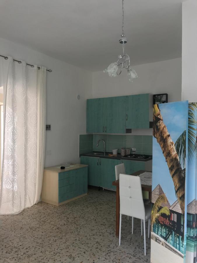 Casa Vacanze Flora Peschici Exterior foto
